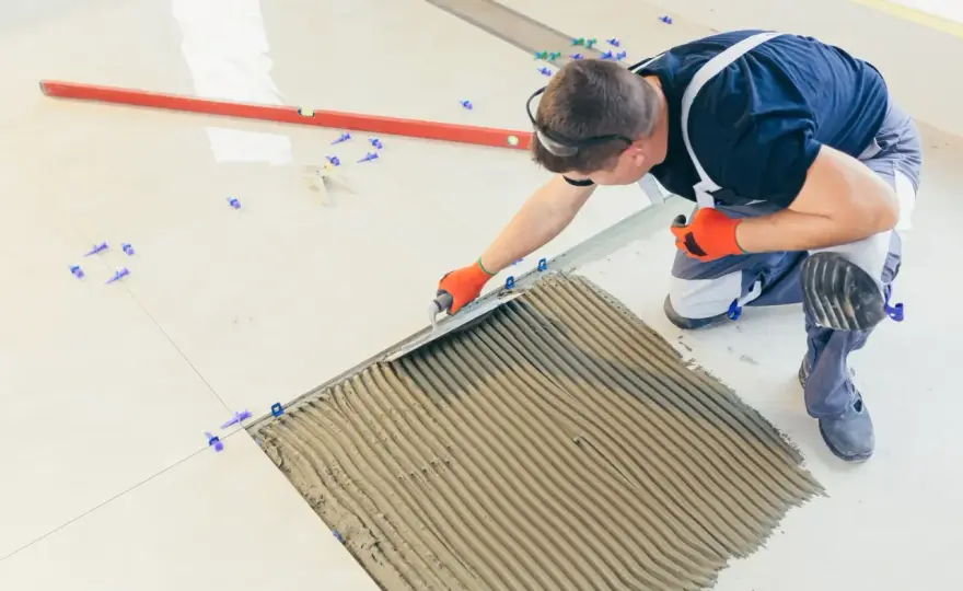 Koszt położenia płytek 60x30 - Ile naprawdę zapłacisz?